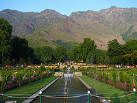 निशात बाग़ श्रीनगर