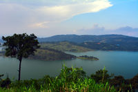 उमियाम झील