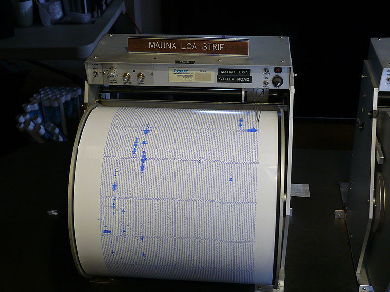 चित्र:Seismograph.jpg