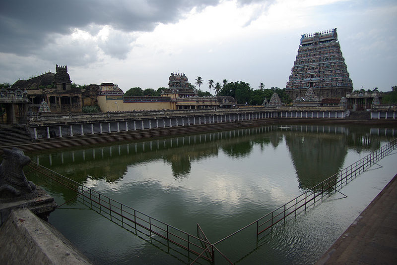चित्र:Chidambaram-Temple-1.jpg