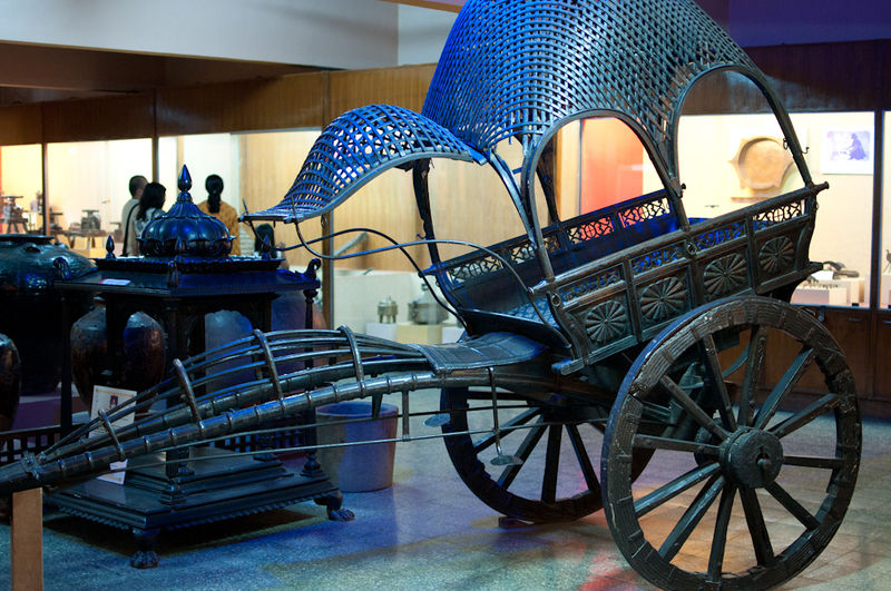 चित्र:Raja-Dinkar-Kelkar-Museum-1.jpg