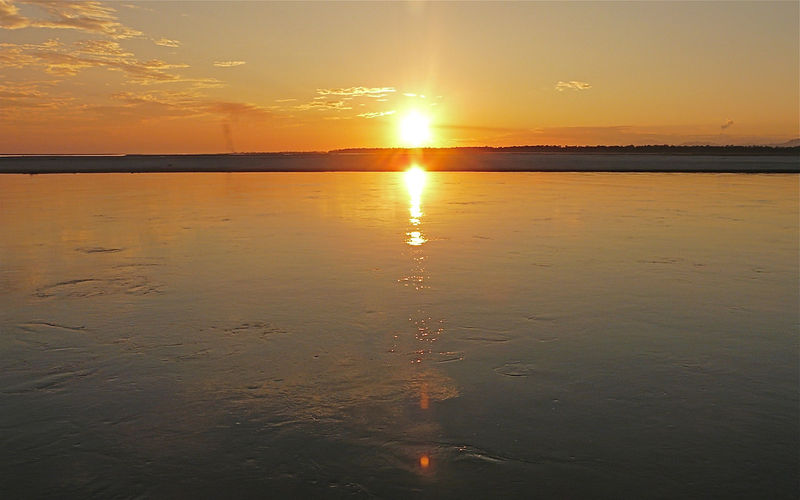 चित्र:Brahmaputra-River-12.jpg