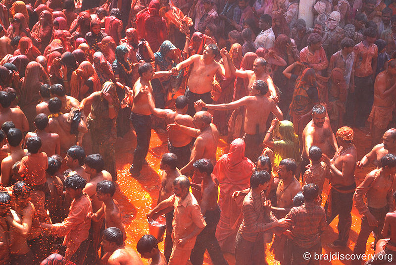 चित्र:Baldev-Holi-Mathura-26.jpg