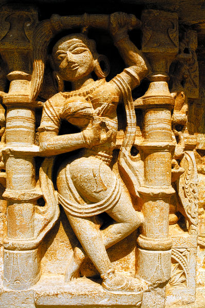 चित्र:Vijay-Stambh-Chittorgarh-8.jpg