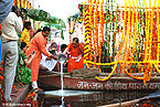श्रीमती कोकिला बेन द्वारा यमुना पूजन, मथुरा Worship Of Yamuna By Smt Kokila Ben, Mathura