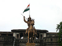 बाजीराव की प्रतिमा, शनिवार वाड़ा पुणे