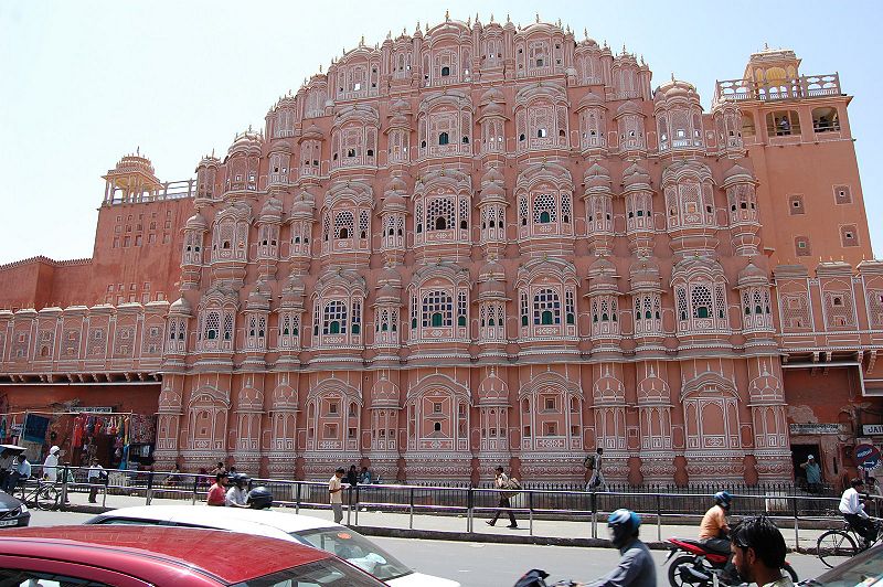 चित्र:Hawa-Mahal-Jaipur.jpg