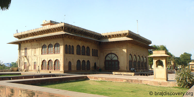 चित्र:Deeg-Mahal-Deeg-Bharatpur-1.jpg