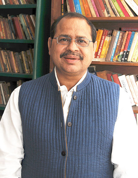 चित्र:Pavan Chaturvedi.jpg