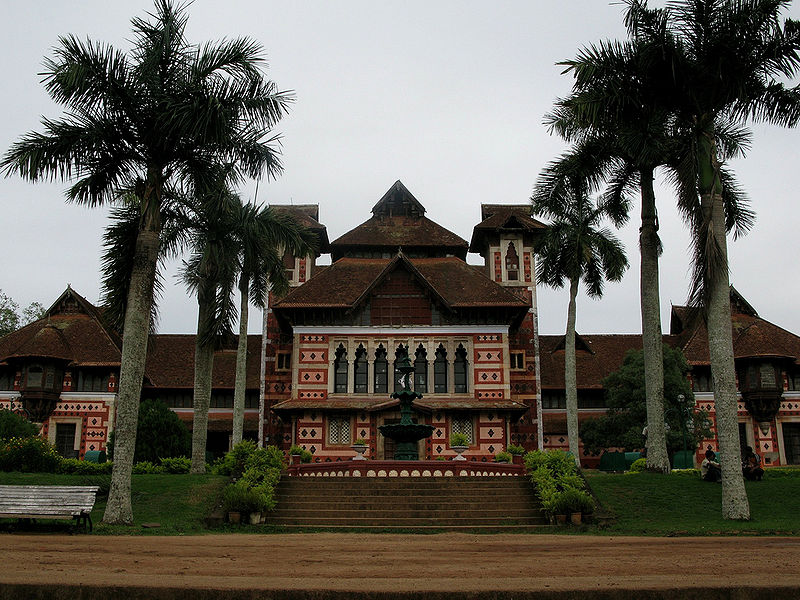 चित्र:Napier-Museum-Thiruvananthapuram.jpg