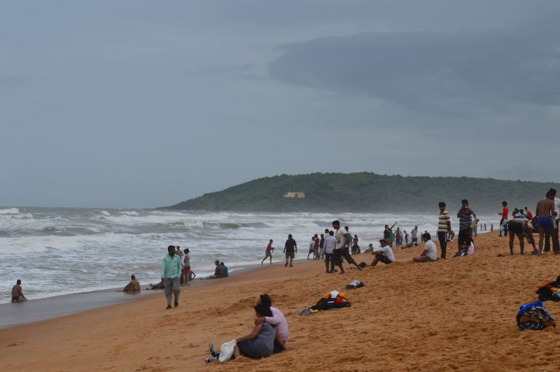 चित्र:Calangute Beach Goa-3.jpg