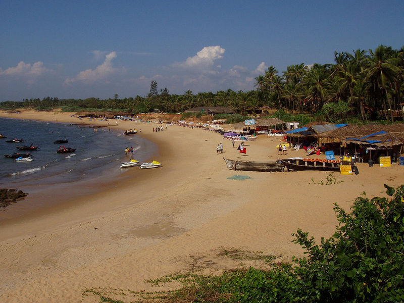 चित्र:Calangute Beach Goa-4.jpg