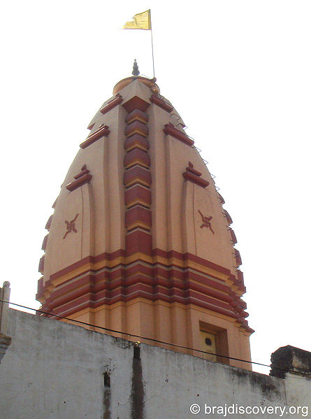 चित्र:Katra Keshav Dev Mathura-2.jpg