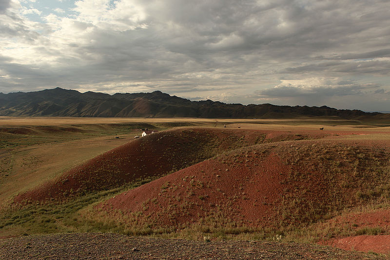 चित्र:Gobi-Desert-2.jpg