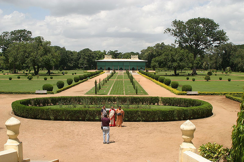 चित्र:Daria-Daulat-Gardens-Srirangapatna.jpg