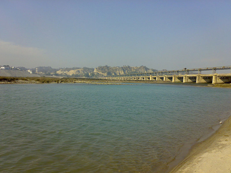 चित्र:Satluj-River.jpg
