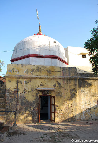 चित्र:Gokaran-Nath-Mahadeva-Mathura-1.jpg