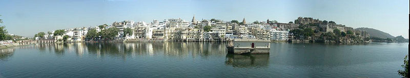 चित्र:Udaipur-Panoramic-View.jpg