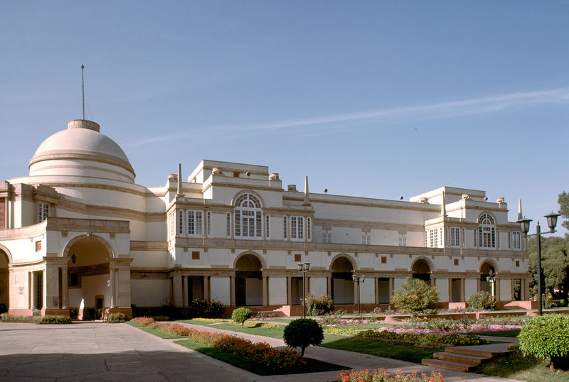 चित्र:Hyderabad-House.jpg