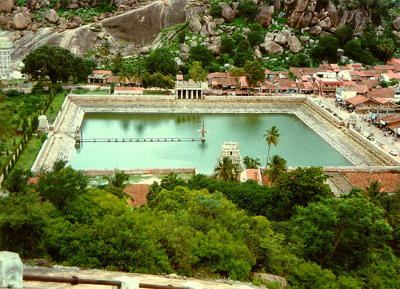 चित्र:Sravanabelagola-3.jpg