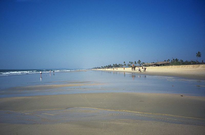 चित्र:Benaulim-Beach-Goa.jpg