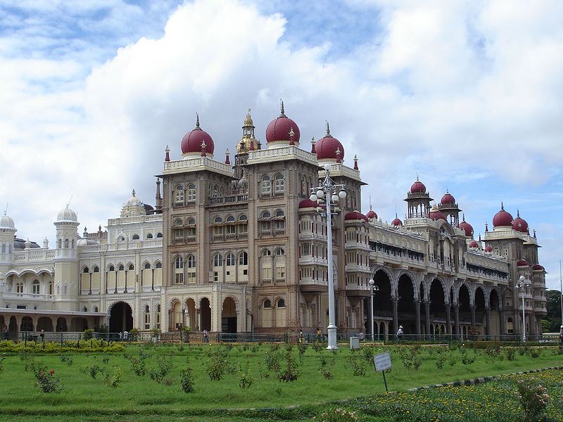 चित्र:Mysore-Palace-8.jpg