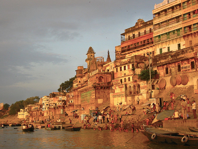चित्र:Ganga-Varanasi.jpg