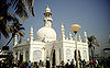 Haji-Ali-Dargah-2.jpg
