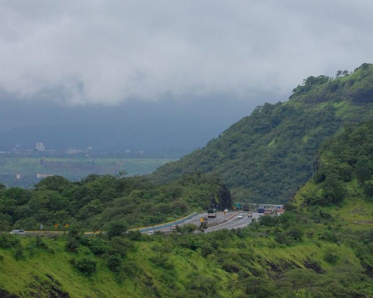 चित्र:Lonavala-7.jpg