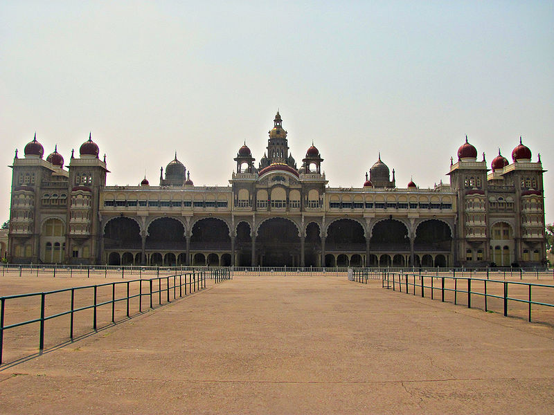 चित्र:Mysore-Palace-2.jpg