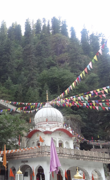 चित्र:Manikaran-13.jpg
