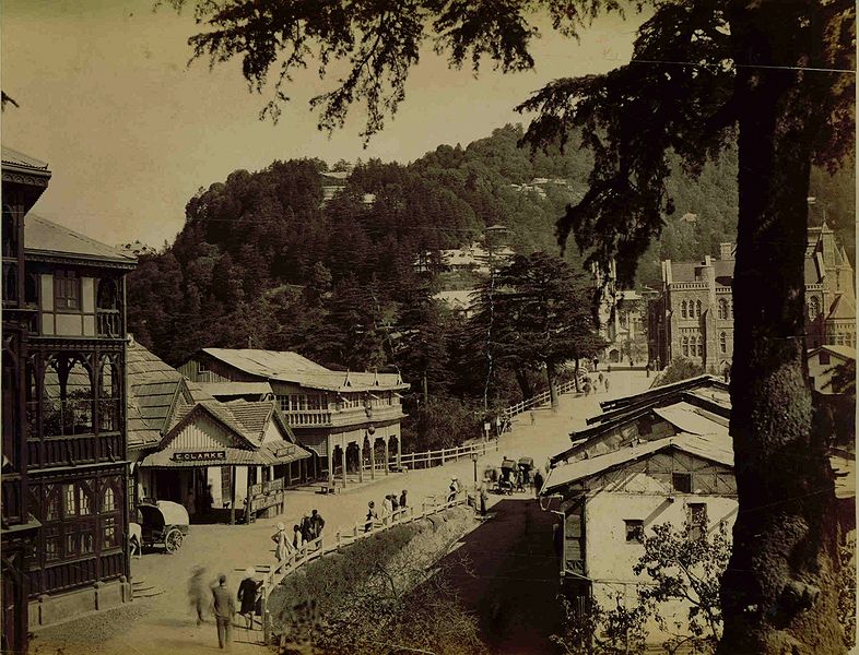 चित्र:Mall-Road-Shimla.jpg