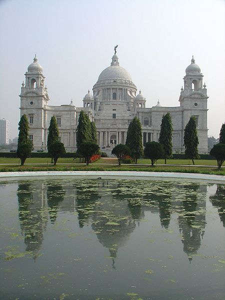चित्र:Victoria-Memorial-Kolkata.jpg