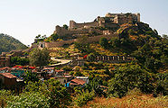 Kumbhalgarh-Fort.jpg