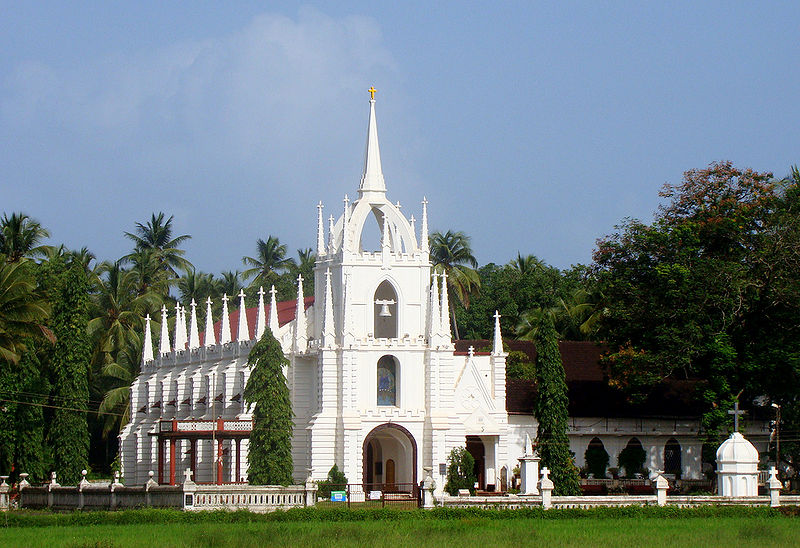 चित्र:Mae-De-Deus-Church-Saligao-Goa.jpg