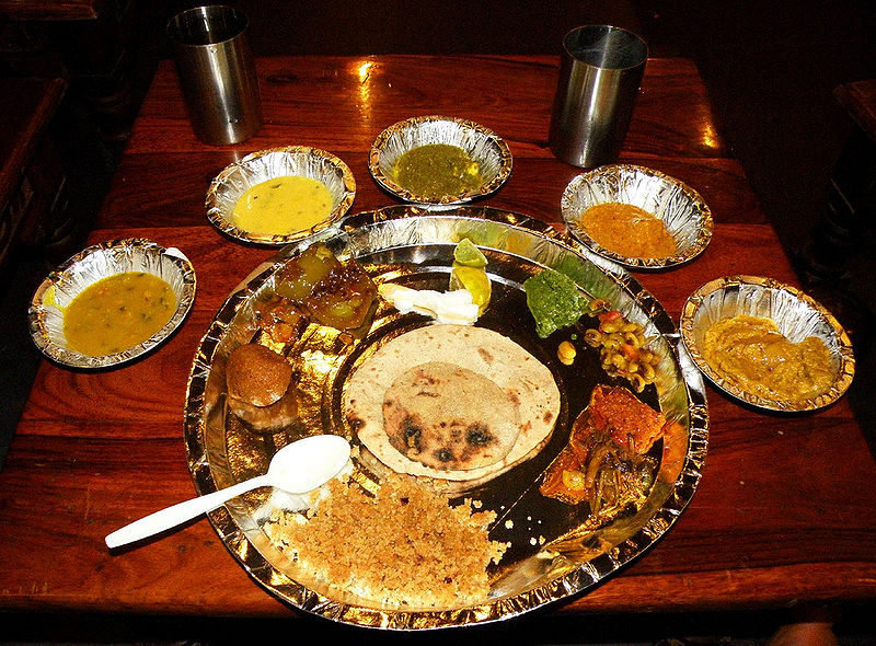 चित्र:Rajsthani-Food.jpg