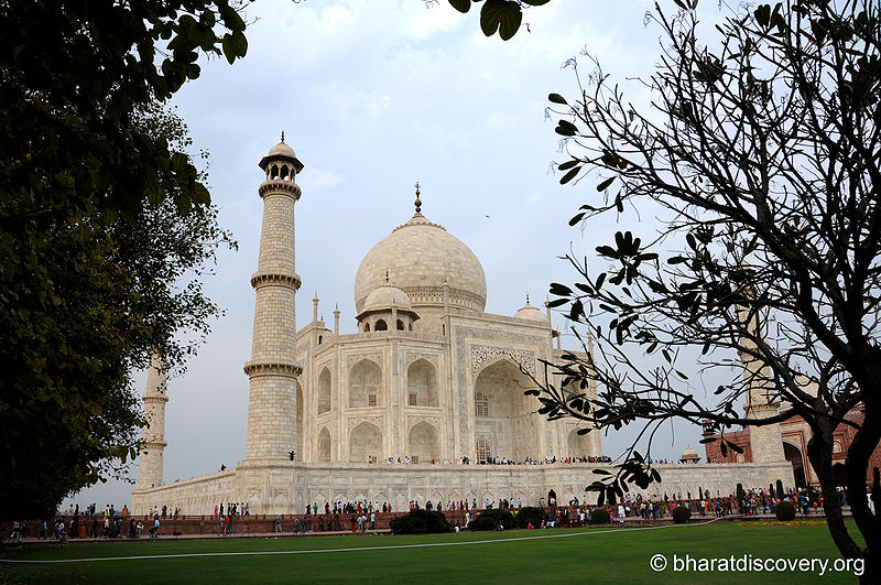 चित्र:Tajmahal-23.jpg