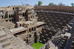 राजस्थान की प्रसिद्ध ऐतिहासिक चाँद बावड़ी