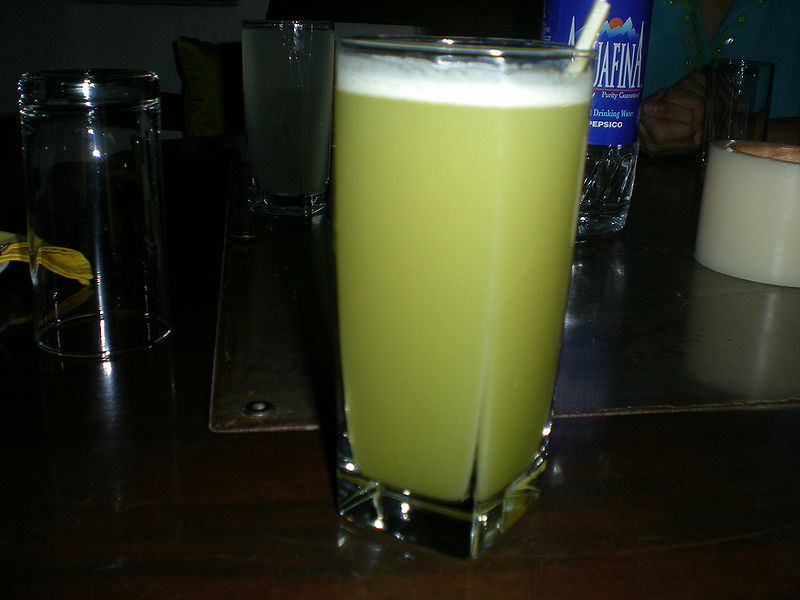 चित्र:Sugarcane-Juice.jpg